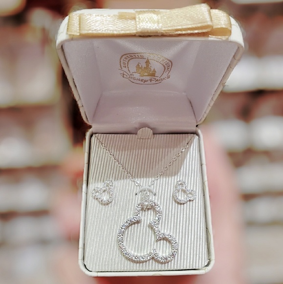 DISNEY MICKEY CRYSTAL HEAD NECKLACE EARRINGS SET - Picture 4 of 4